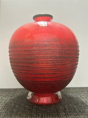 Red Hand Blown Glass Vase One Eared Cow Studio Art Signed 7" 2015